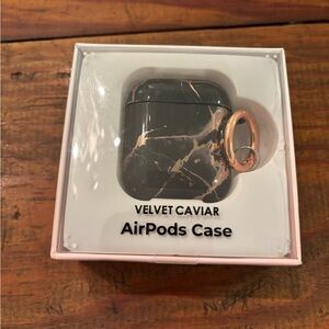 Velvet Caviar AirPods Case with Carrying Ring NWT